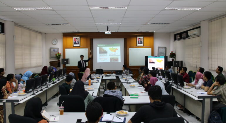 Guest-Lecture-Dr-Ho-Sang-Kang-b15