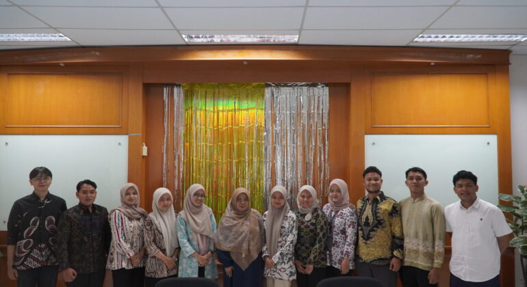 1-Awd ESL 20 Mei 2025