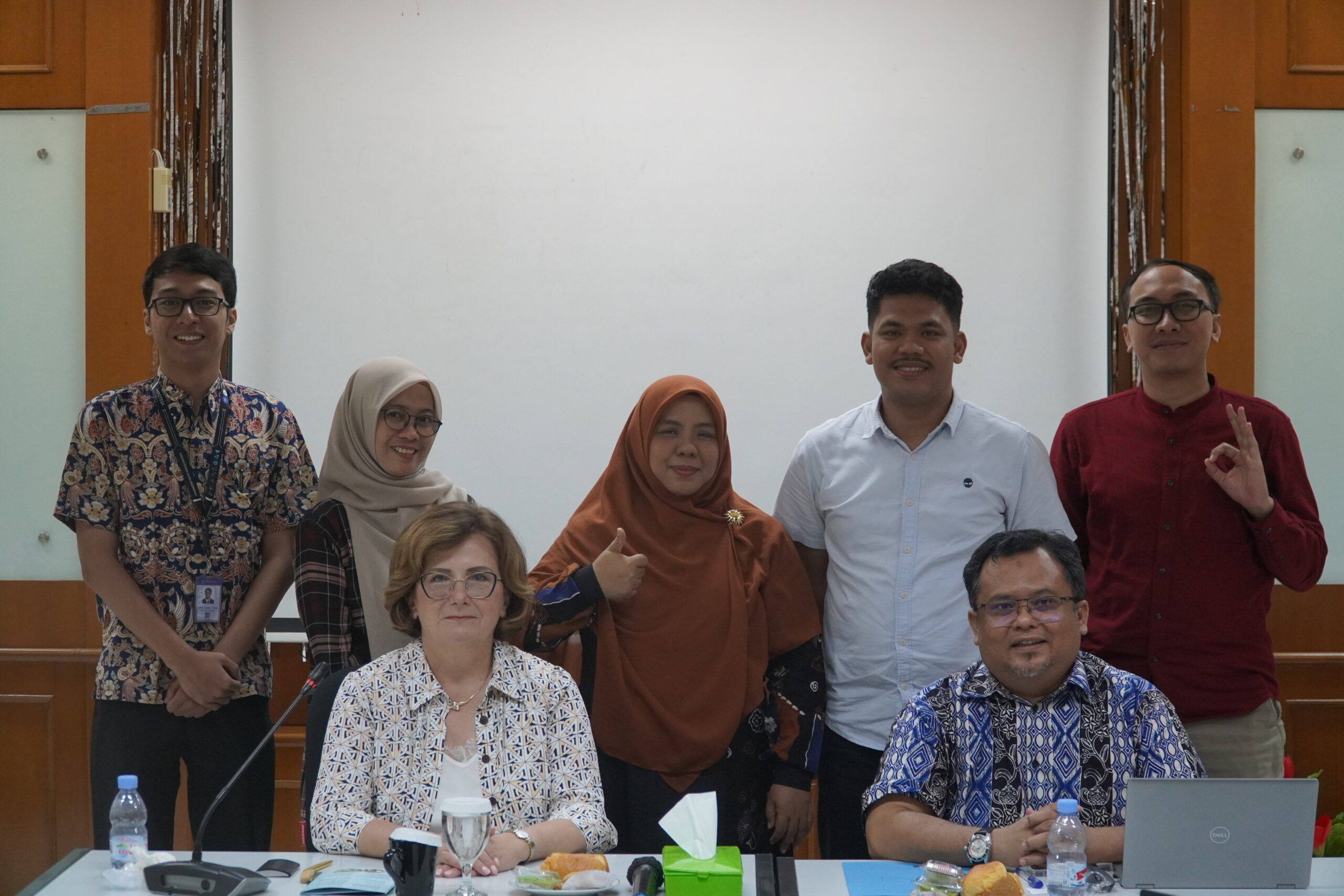 1-Diskusi Potensi Kerjasama ESL dengan Rektor Vytautas Magnus University Lithuania